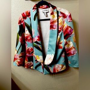 Joseph Ribkoff  Women’s floral print blazer medium